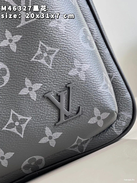 VUITTON Slingbag LOUIS Avenue NM 0103